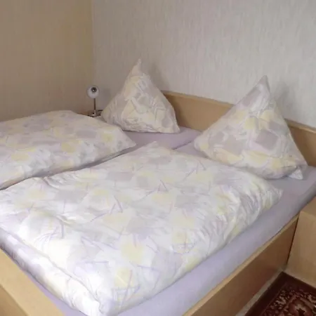 2 Bedroom Amazing In Stolpen, Ot Lauterbach Holiday home