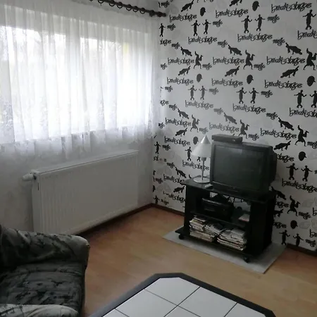 2 Bedroom Amazing In Stolpen, Ot Lauterbach